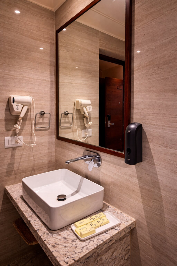 hillcrest hotel and resort96720 4633396720 46333