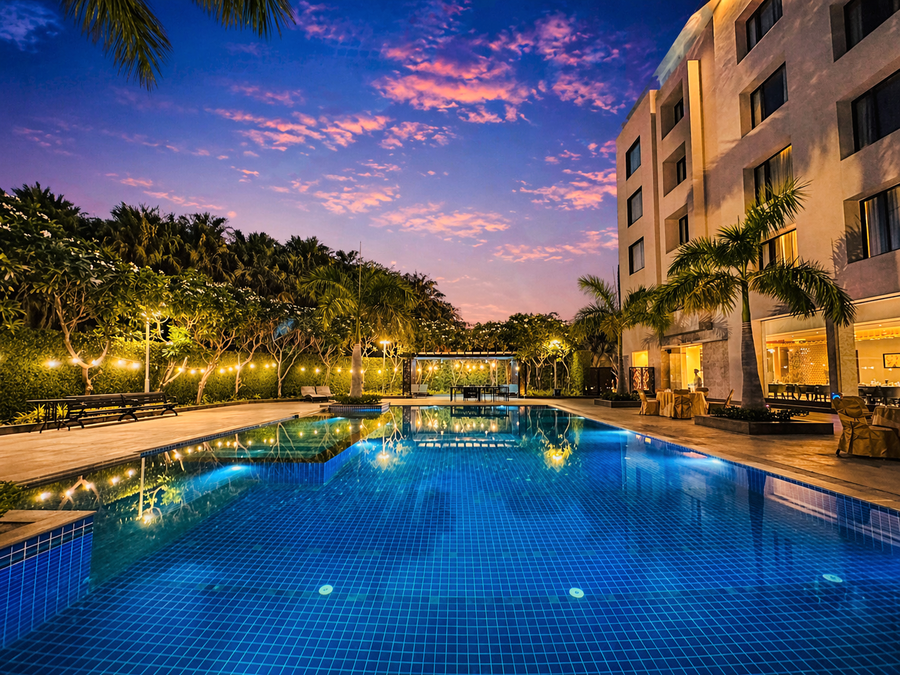Hillcrest Hotel & Resort,Mount Abu>>Abu Road,4 star
