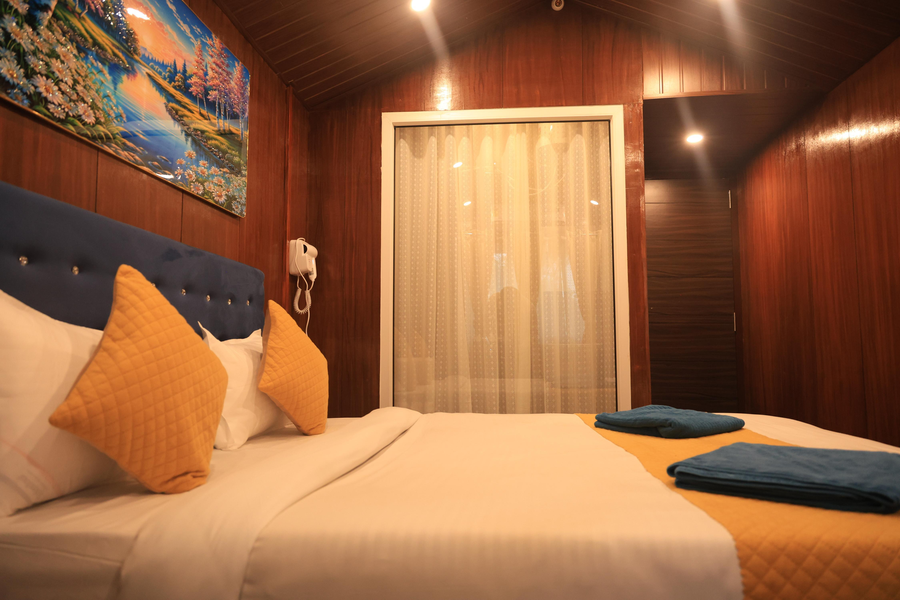 punam paravasha resort
