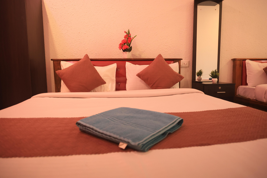 punam paravasha resort