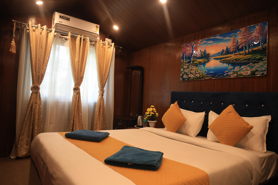 punam paravasha resort
