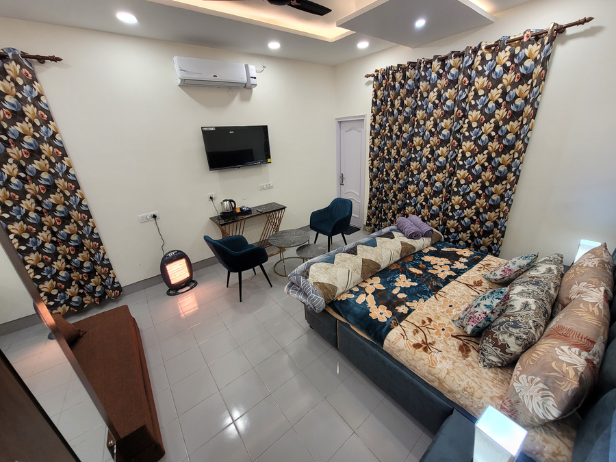 regalia home sapphire stay