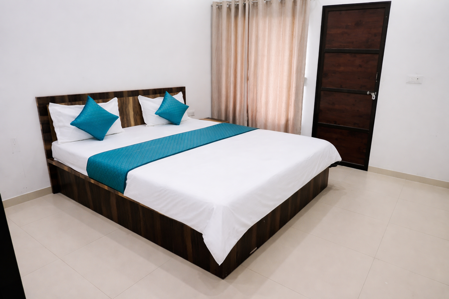 nitharwal palace hotel khatu shyam ji