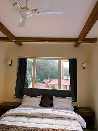 kesari hotel and restaurant