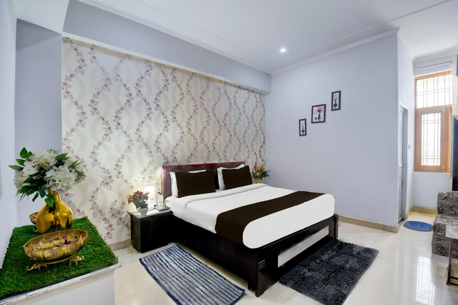 the nine hotel mansarovar