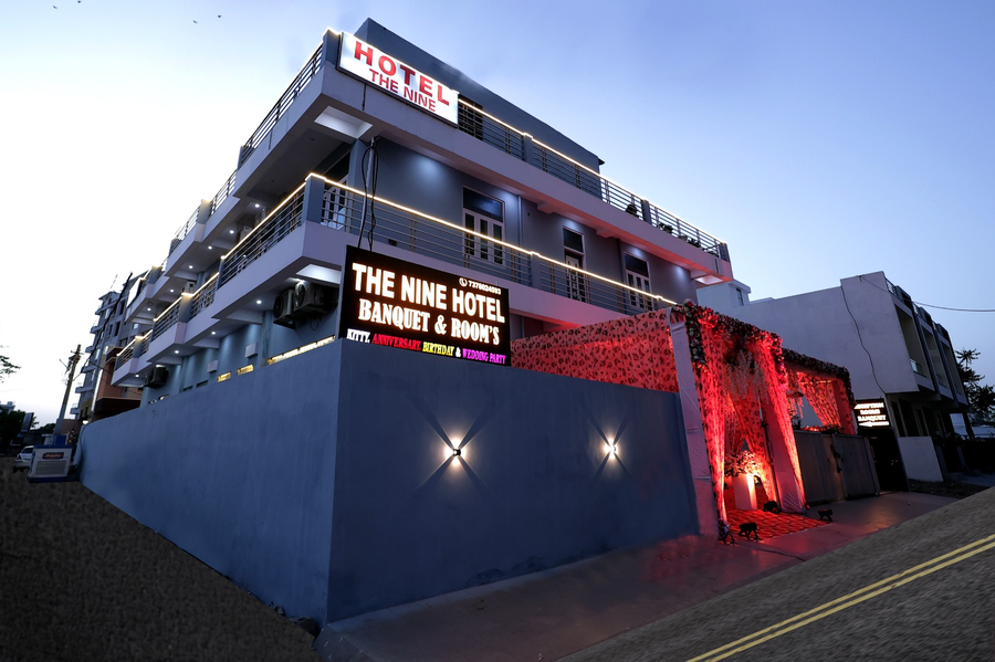 the nine hotel mansarovar