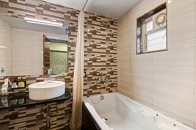 mayur retreat and spa