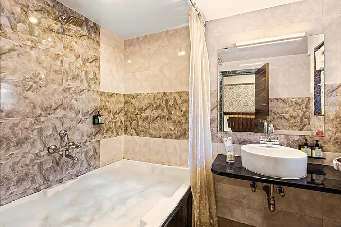 mayur retreat and spa
