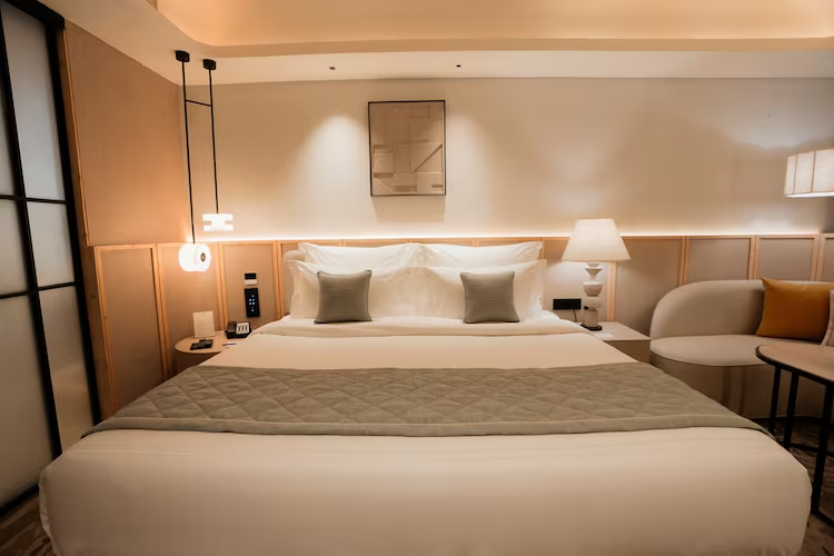 the forum hotel and convention