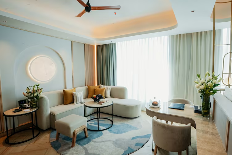 the forum hotel and convention