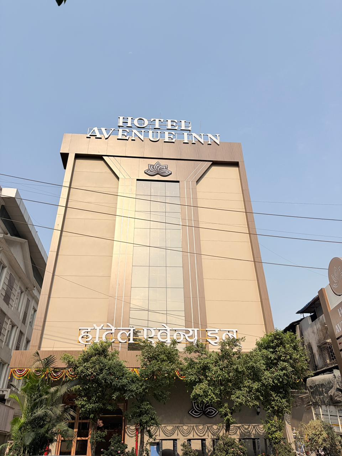 Hotel Avenue Inn,,3 star