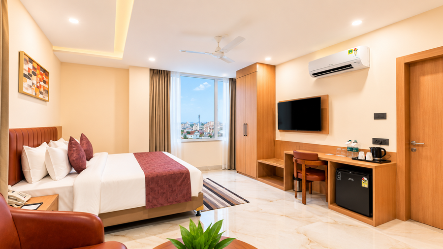 vaishnavi beacon hotel patna