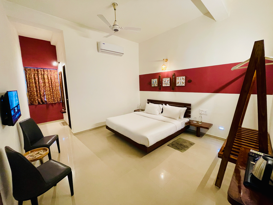 kalrav resort pench