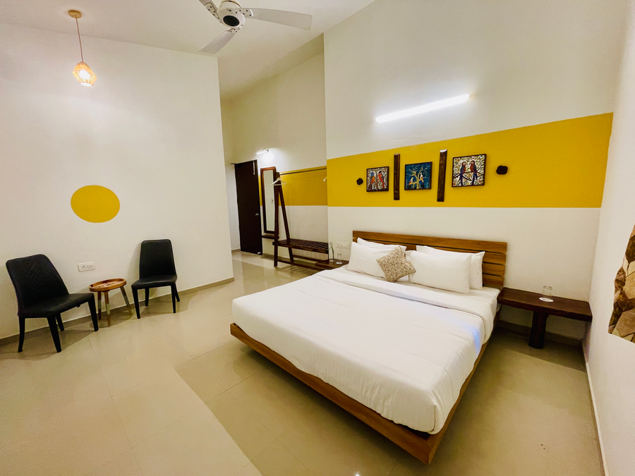 kalrav resort pench