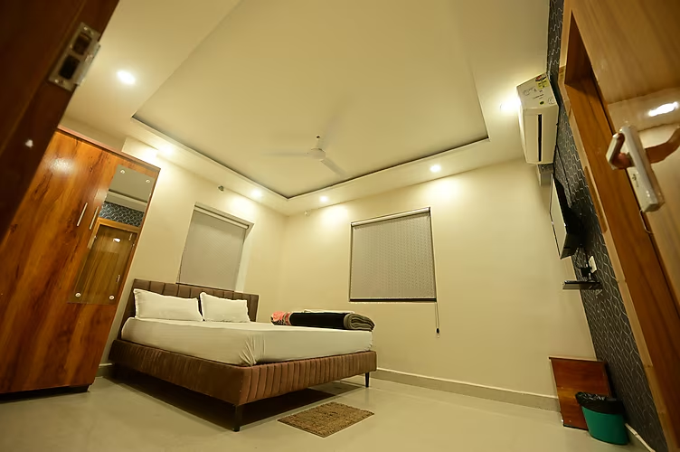 stayleaf hotel