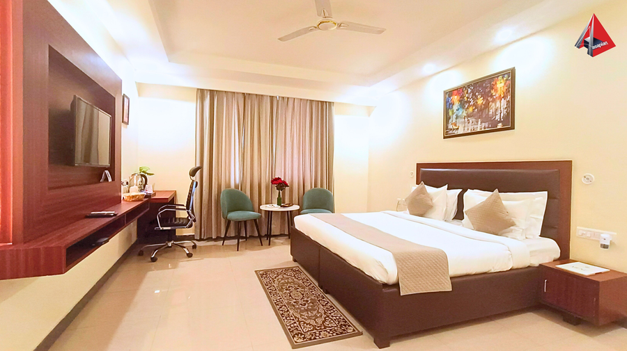 ayansh klyde inn lucknow