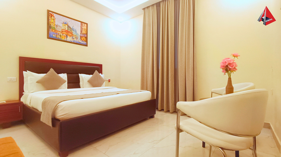 ayansh klyde inn lucknow