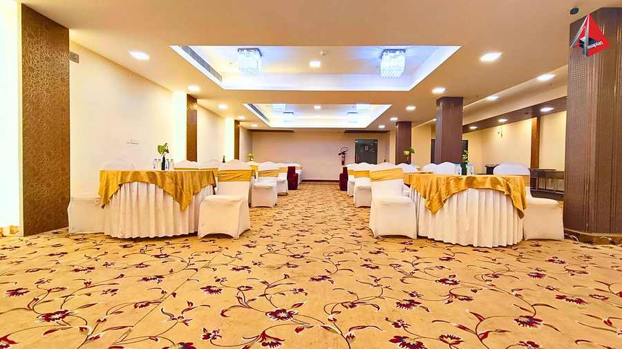 ayansh klyde inn lucknow