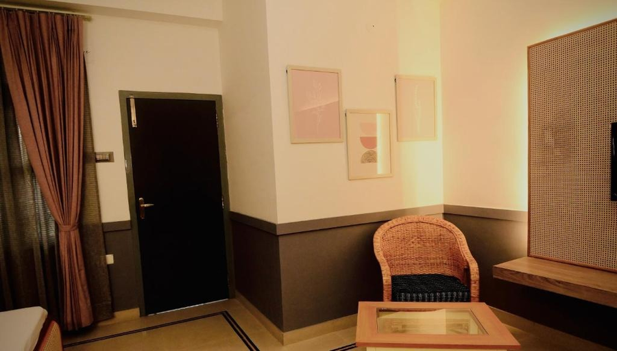 gargo towers guest house