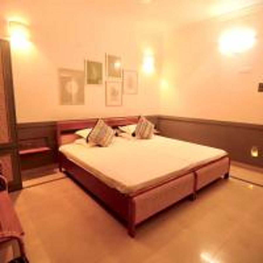 gargo towers guest house