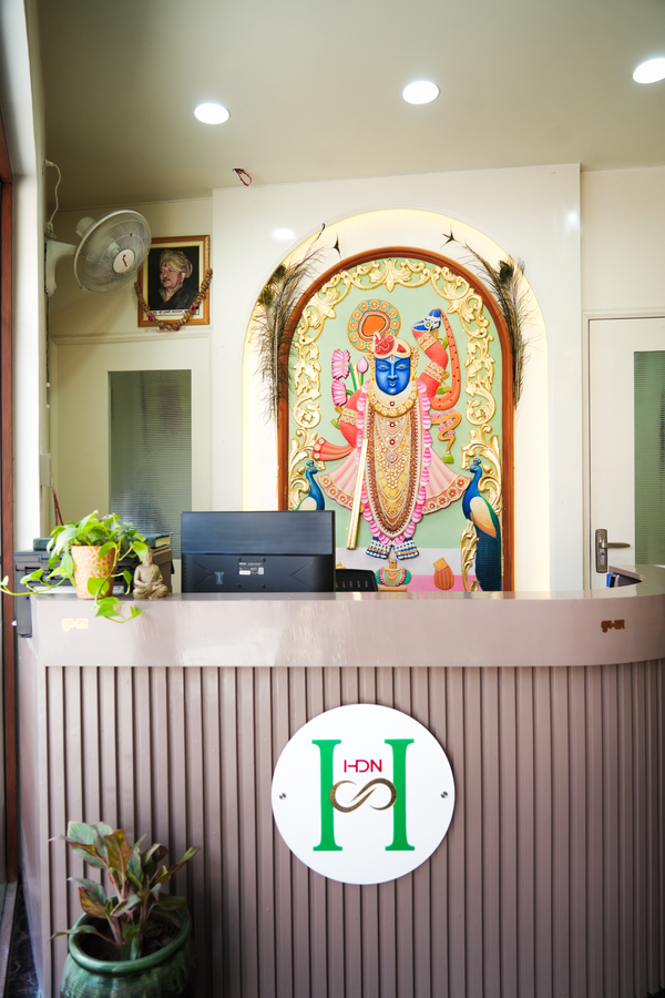 hotel diwakar niwas