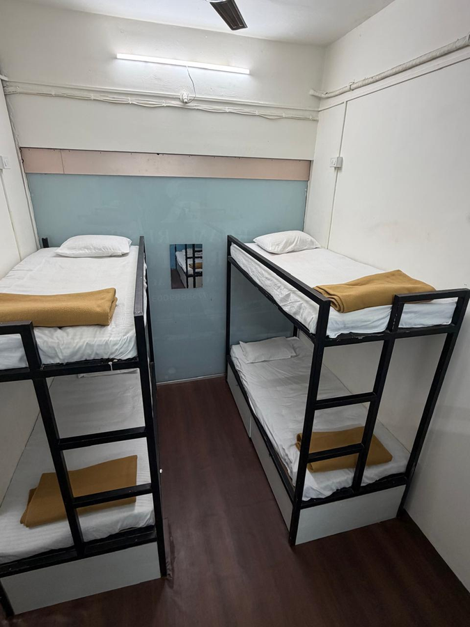 roam and rest dormitory