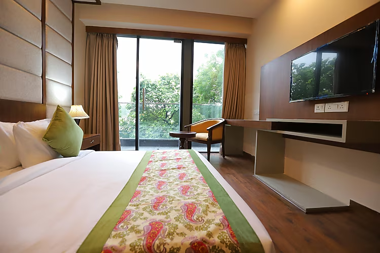 ip royal by qotel a luxury hotel laxmi nagar delhi