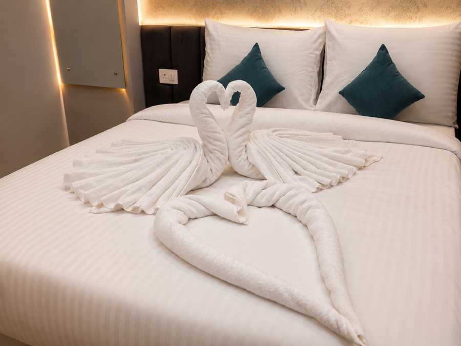 xenious smart suites greater noida a unit of saraswati developers