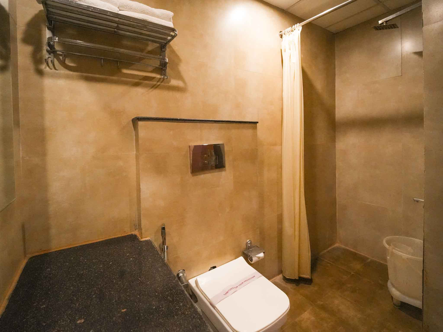 hotel grand ashoka