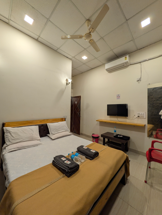 hotel rukmini residency