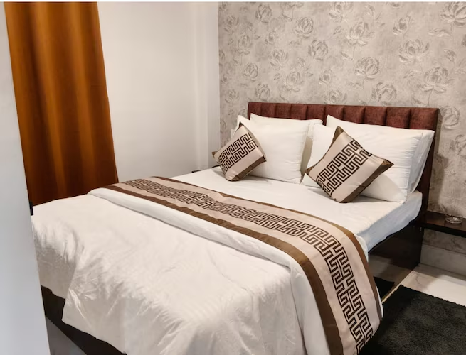 longitude homestay dalapchand