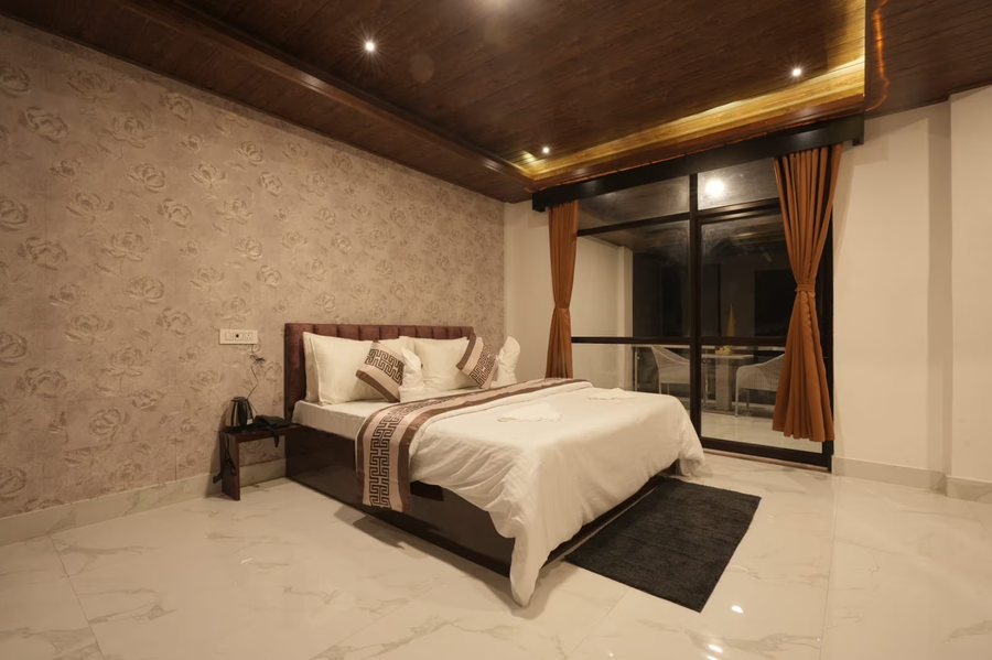 longitude homestay dalapchand