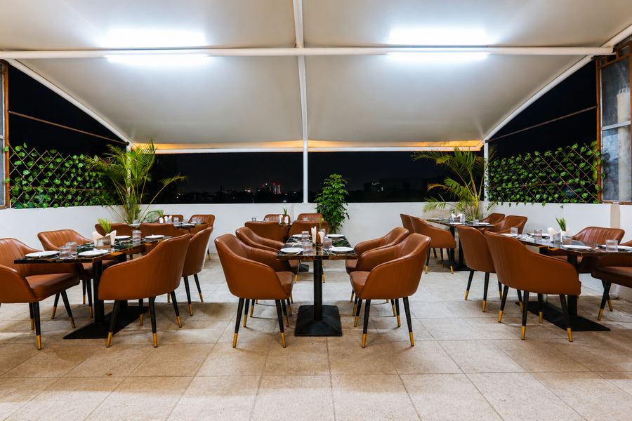 zip by spree hotels silvassa indore