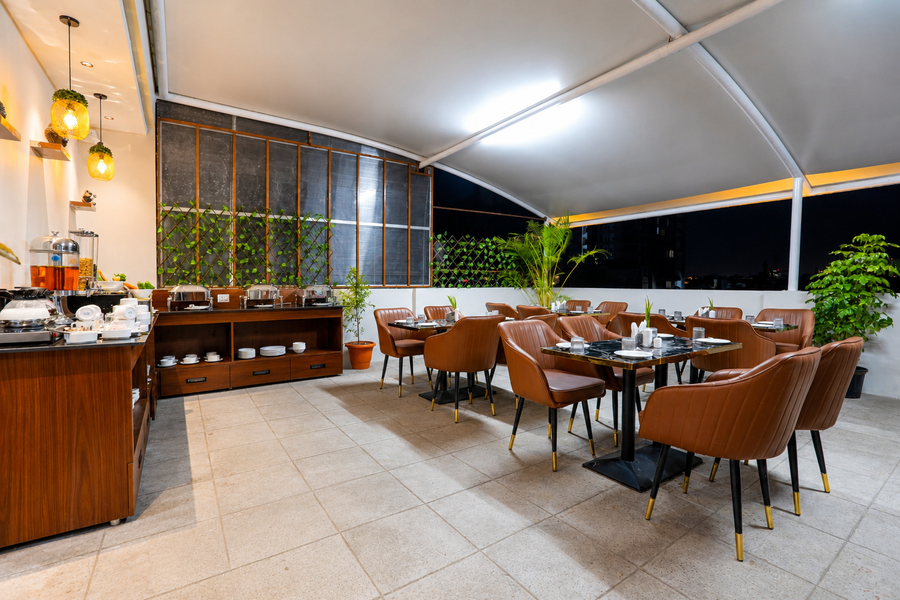 zip by spree hotels silvassa indore