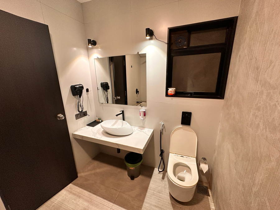 taaffeite hotels and resorts