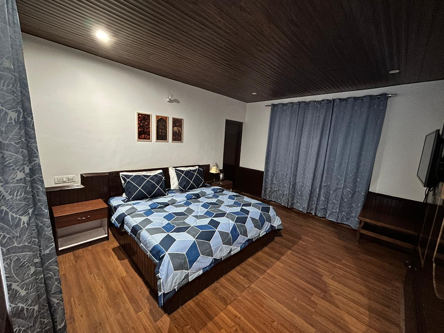 hotel devidyar