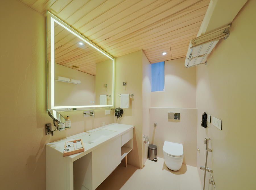 treetop by eight continents royalpine kasauli