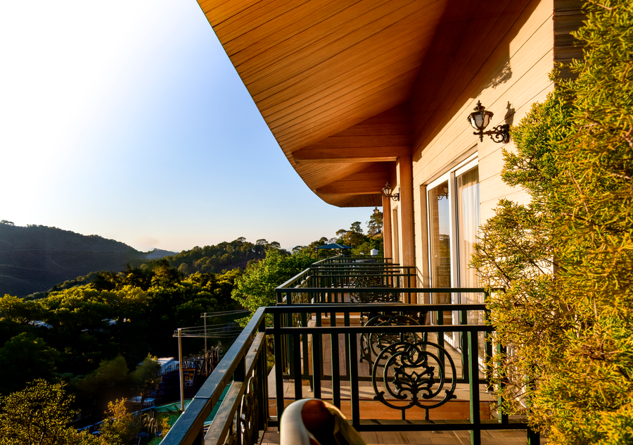 treetop by eight continents royalpine kasauli