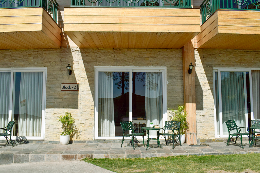 treetop by eight continents royalpine kasauli