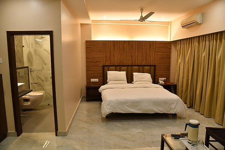 hotel prince residency