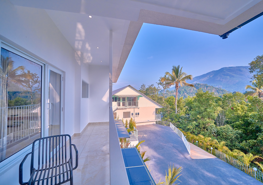 ice cliff resort munnar by voye homes