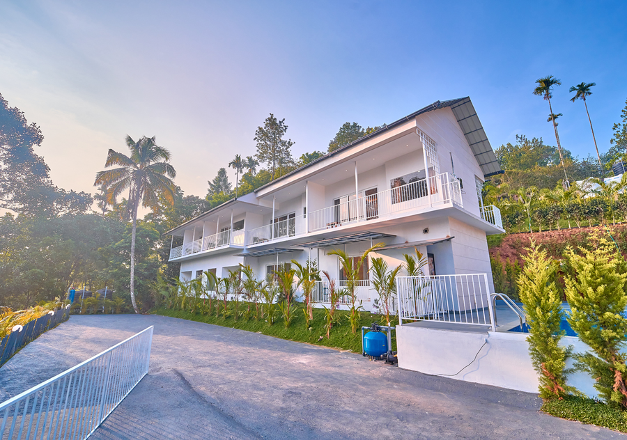 ice cliff resort munnar by voye homes
