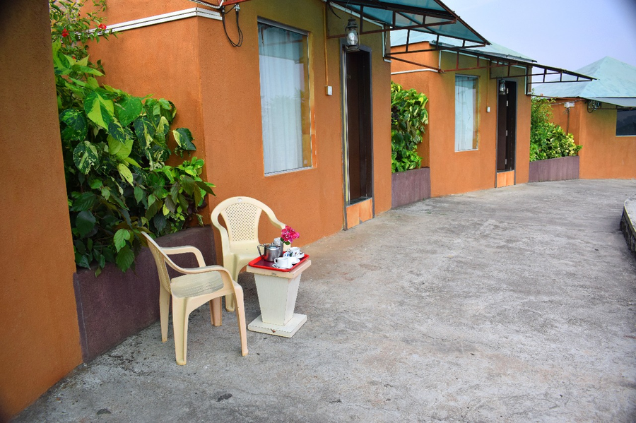 murlee pure veg resort