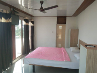 murlee pure veg resort