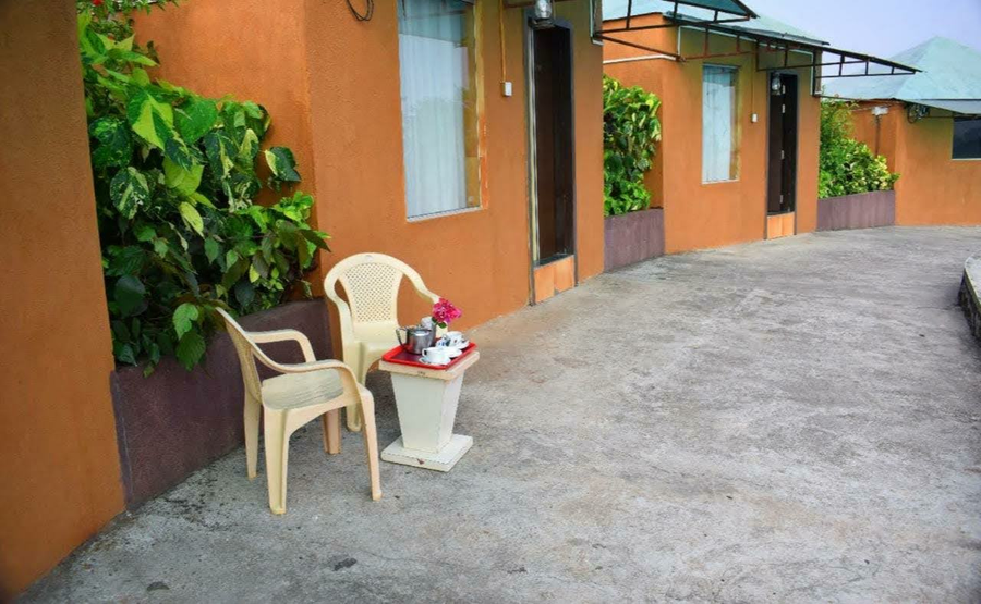 murlee pure veg resort