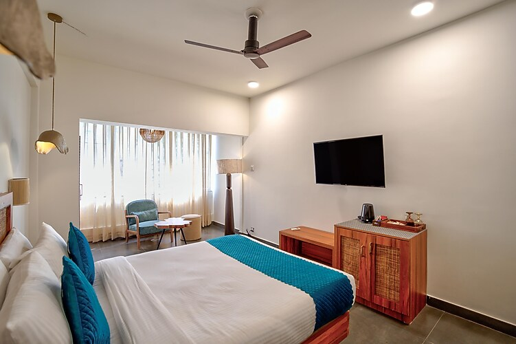 hotel chatak boutique resort nr beach goa