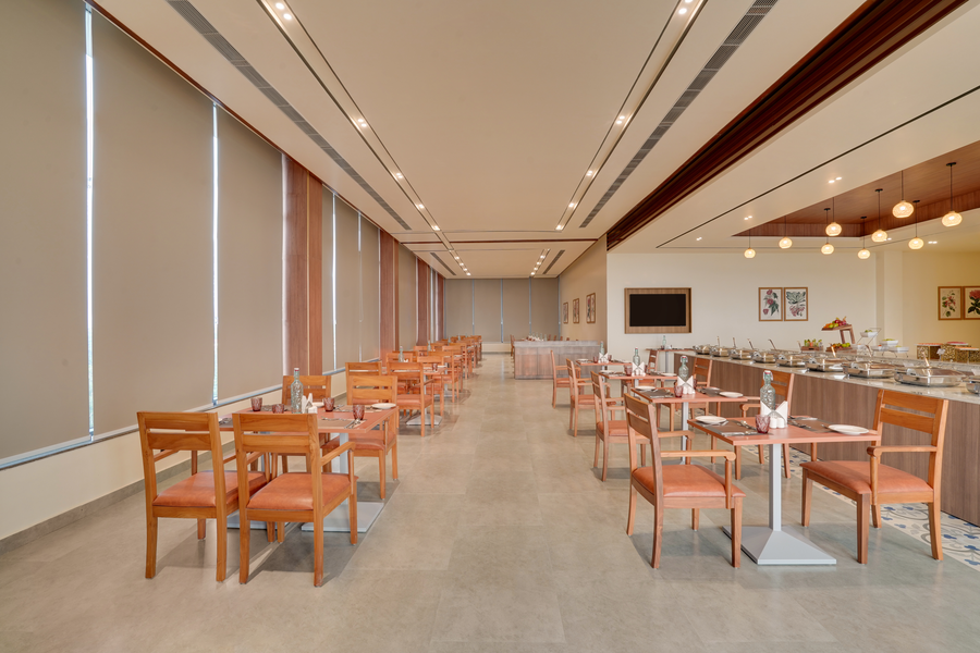 keys select by lemon tree hotels chirang