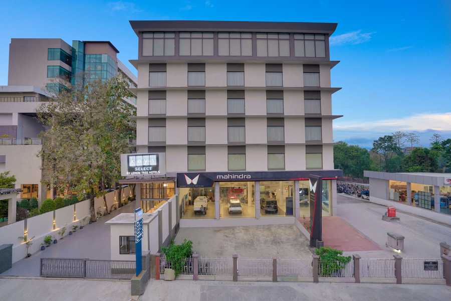 keys select by lemon tree hotels chirang