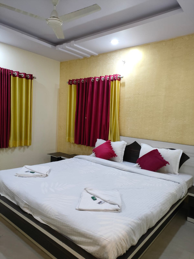 green leaf mini resort