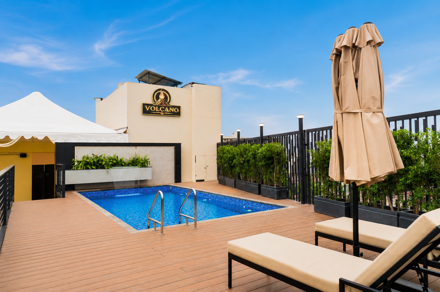 the avenor hotel in mansarovar near jaipur airport